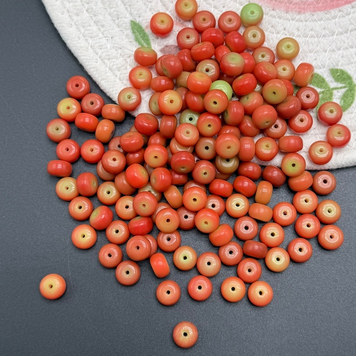 G-bigger size tablets shape Bodhi beads