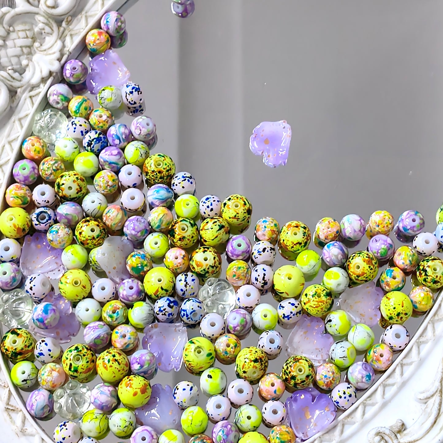 💥【NEW】Neon Lavender | Contrast Color Glass Beads Mix For DIY Jewelry Making
