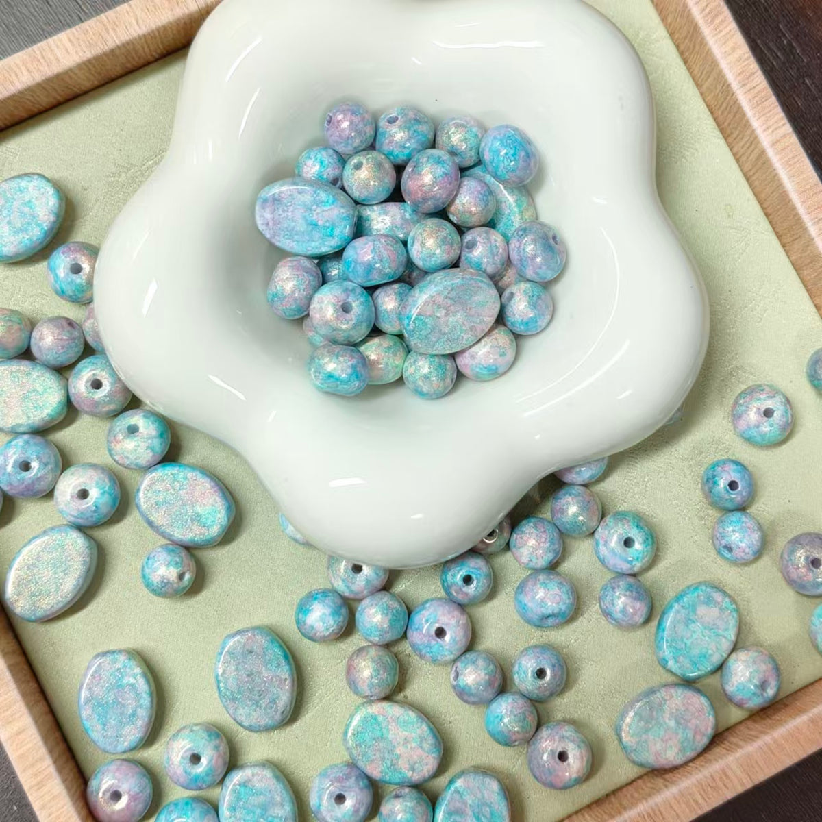 ✨【NEW】Gilded Mottles | Mixed‑Shape Gilded Speckled Glass Beads Set, 8mm Round /7.5×10mm Flat‑Barrel /12.5×16mm Oval Flat Plaque for DIY Jewelry Making