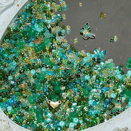 ✨【NEW】Seed Bead-Emerald Wing