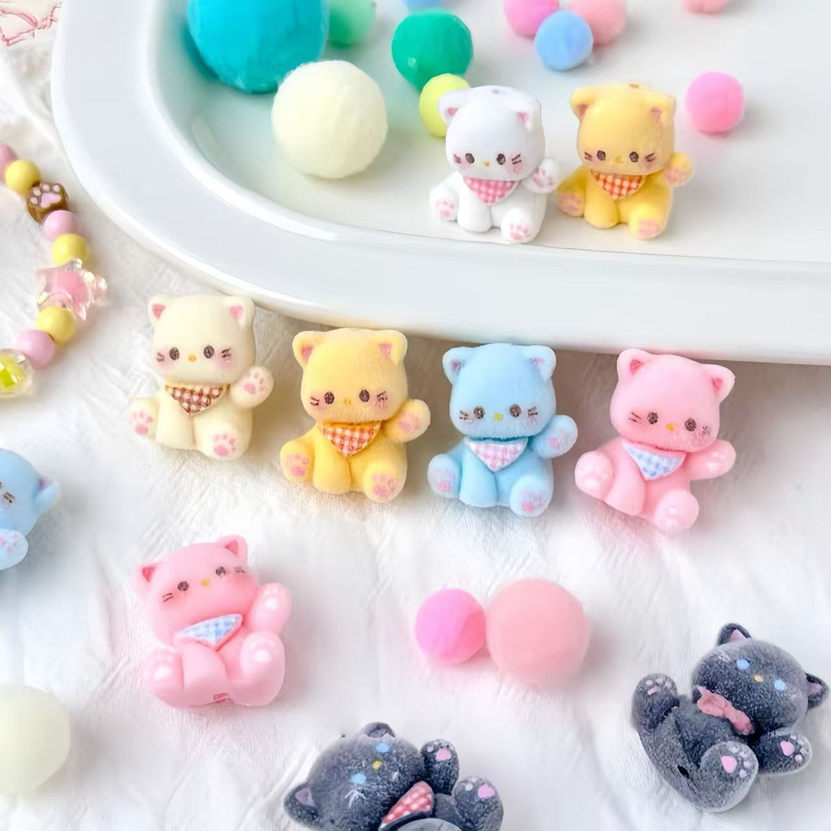 ✨【NEW】Fluffy Kitty | Flocked Resin Cat Beads, Vertical Hole DIY Jewelry Making Supplies