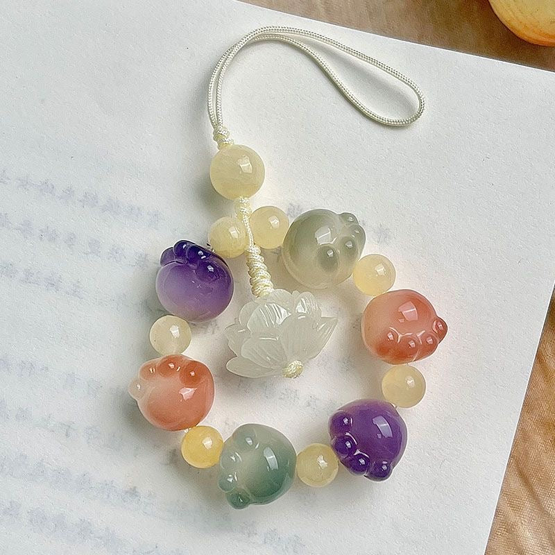 Bodhi cat's paw-promotion