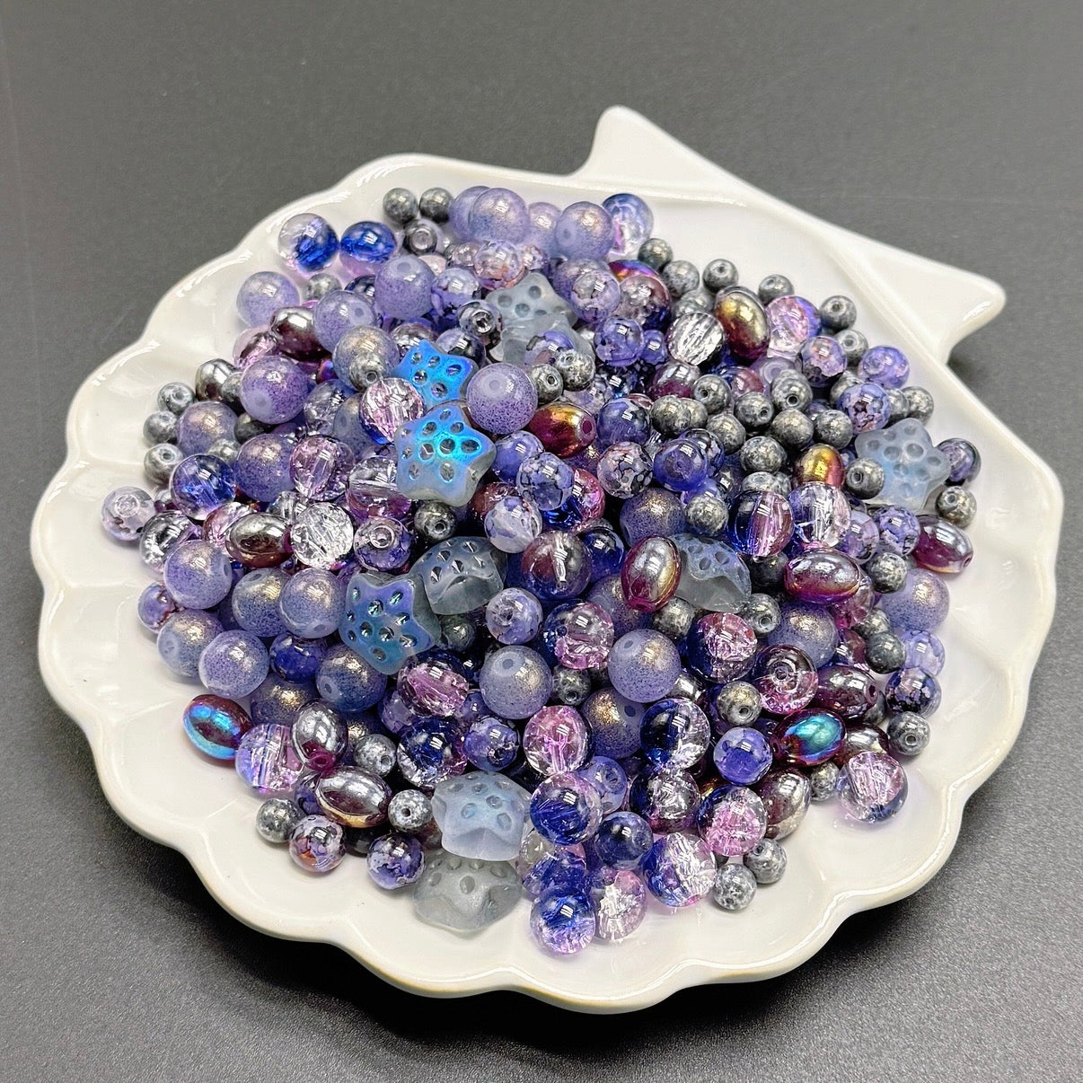 (J to T)Bigger size glass beads mix