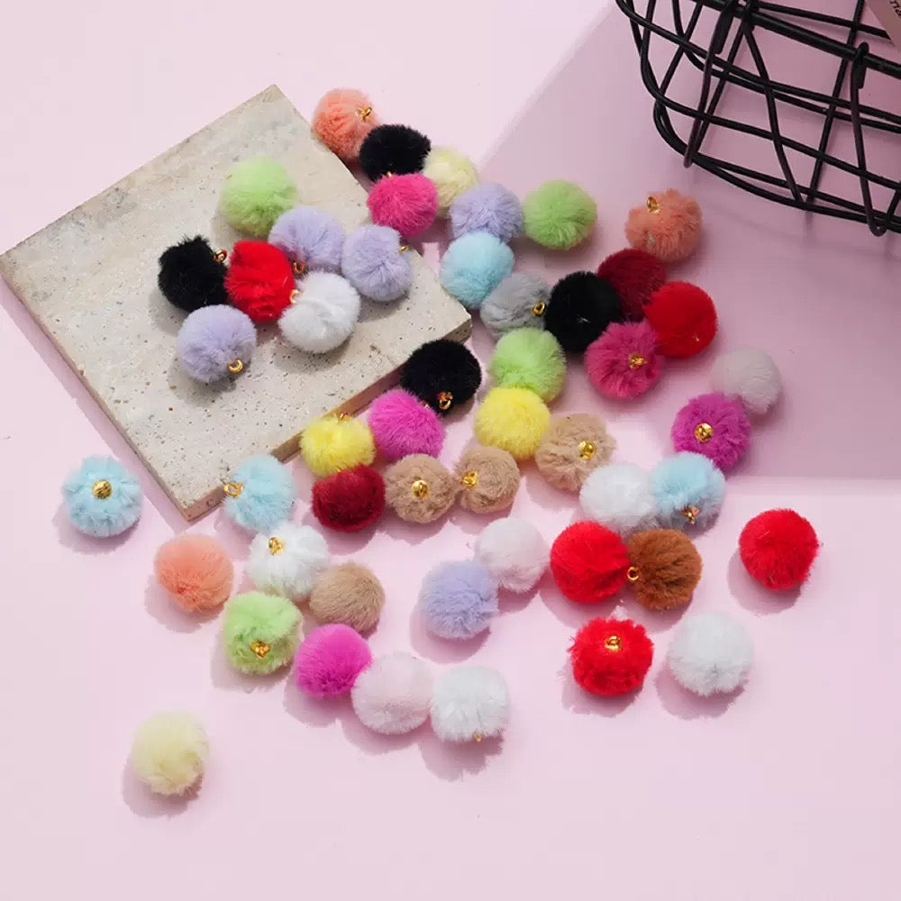 A-Fluffy pom-pom beads