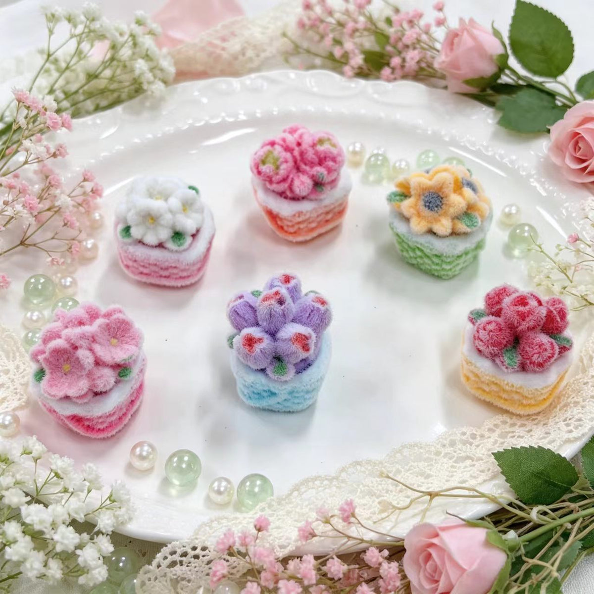 ✨【NEW】Fluffy Flower Basket｜Flocked Mini Basket Charms with Vertical Through Hole for DIY Jewelry Making