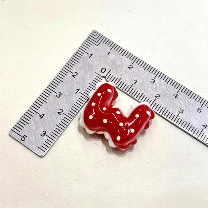 ✨【NEW】Christmas Cartoon Letters | Side‑Drilled Christmas Cartoon Alphabet Beads for DIY Bracelets, Necklaces & Jewelry Making
