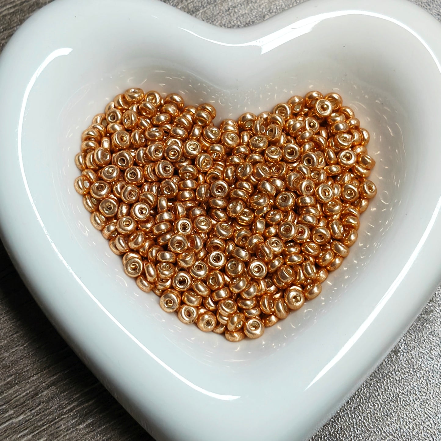 ✨【NEW】2×3.5mm Metallic Donut｜donut‑shaped metallic glass spacer beads for DIY jewelry making