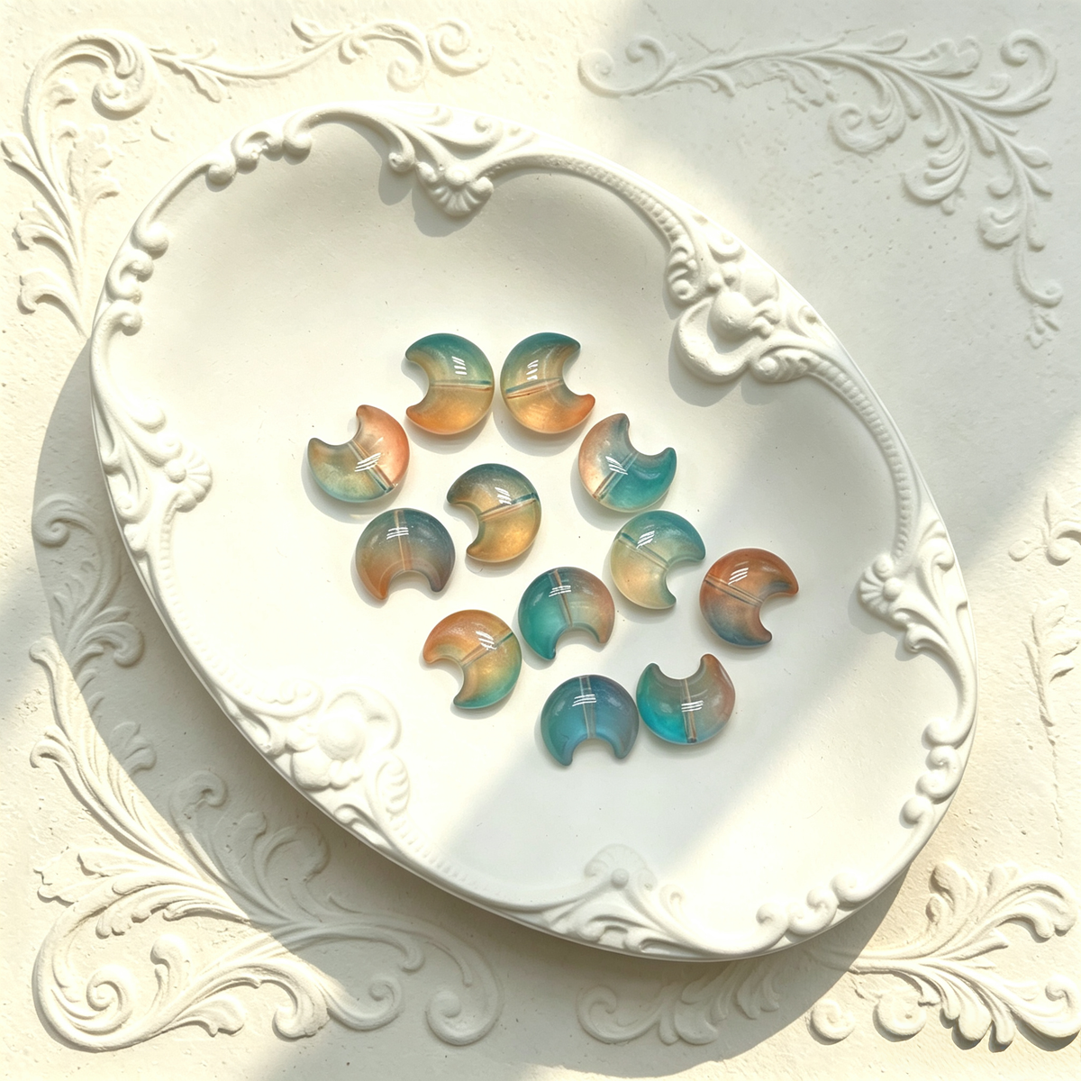 ✨【NEW】Luna Plump | Chunky Crescent Moon Glass Beads, Hole At The Center‑Concave For DIY Jewelry Making