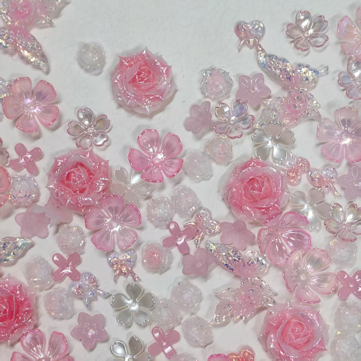 ✨【NEW|B1G1】Rose Whisper | Resin & Acrylic Mixed Flower Set, Assorted Un‑Drilled Floral Charms for DIY Jewelry Making