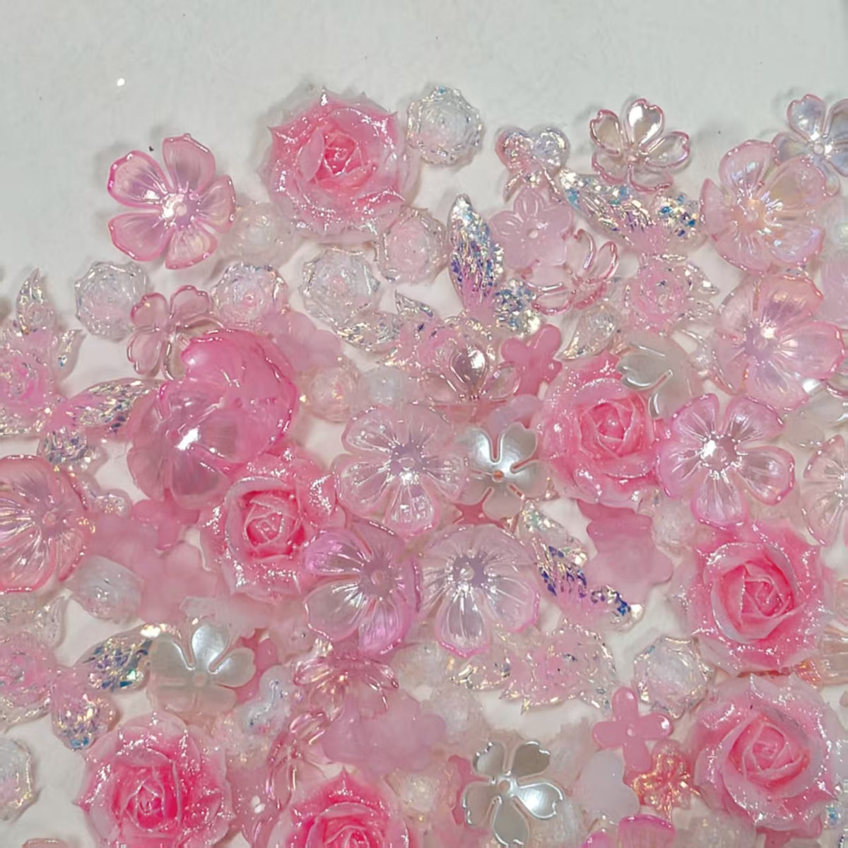 ✨【NEW|B1G1】Rose Whisper | Resin & Acrylic Mixed Flower Set, Assorted Un‑Drilled Floral Charms for DIY Jewelry Making