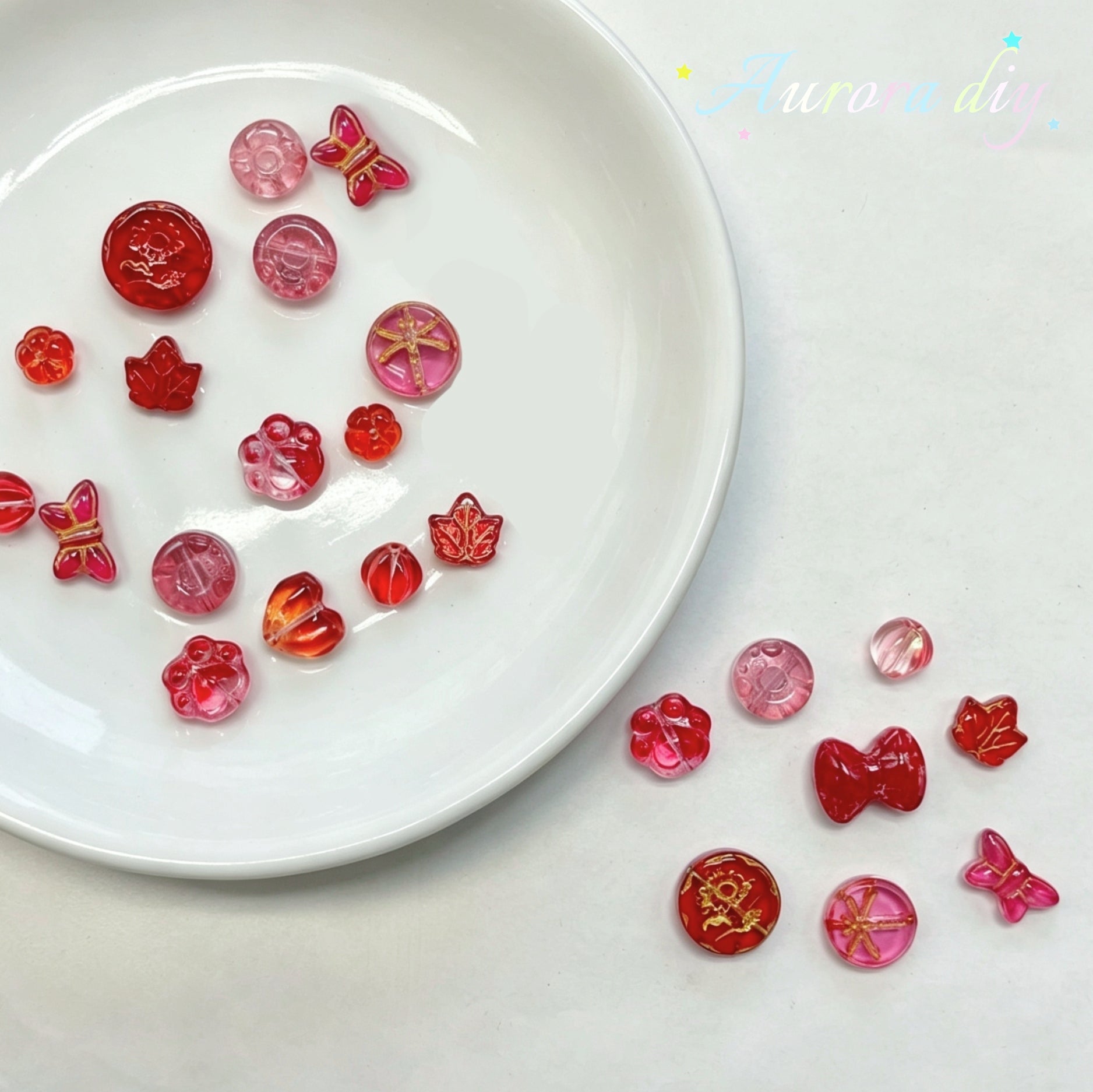 ✨【NEW】Mixed Shapes Gradient Glass Beads Mix, Iridescent Transparent Glass Charms for Handmade Jewelry DIY Bracelet Earring Craft Supplies