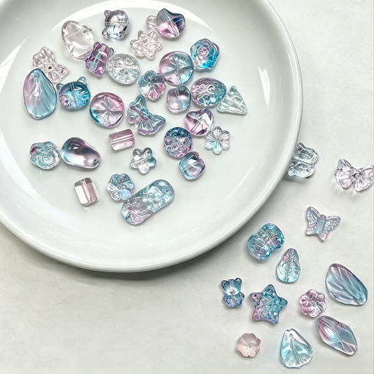 ✨【NEW】Mixed Shapes Gradient Glass Beads Mix, Iridescent Transparent Glass Charms for Handmade Jewelry DIY Bracelet Earring Craft Supplies
