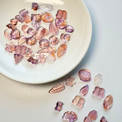 ✨【NEW】Mixed Shapes Gradient Glass Beads Mix, Iridescent Transparent Glass Charms for Handmade Jewelry DIY Bracelet Earring Craft Supplies