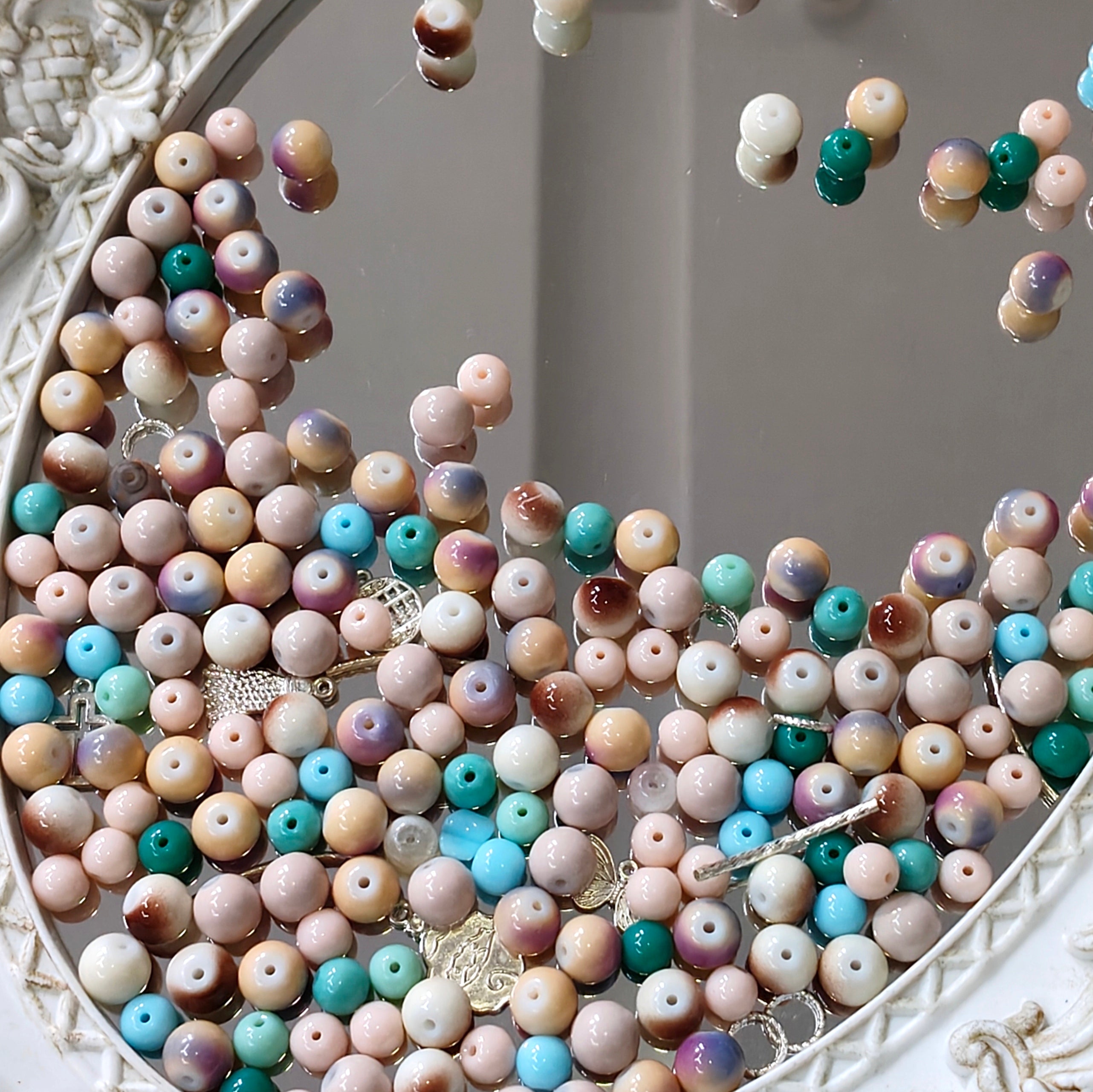 【NEW|B5G1】Aesthetic Mixed Glass Beads Collection | Buy 5 Packs Get 1 Free, 250g Per Pack, New Colors Updated Regularly