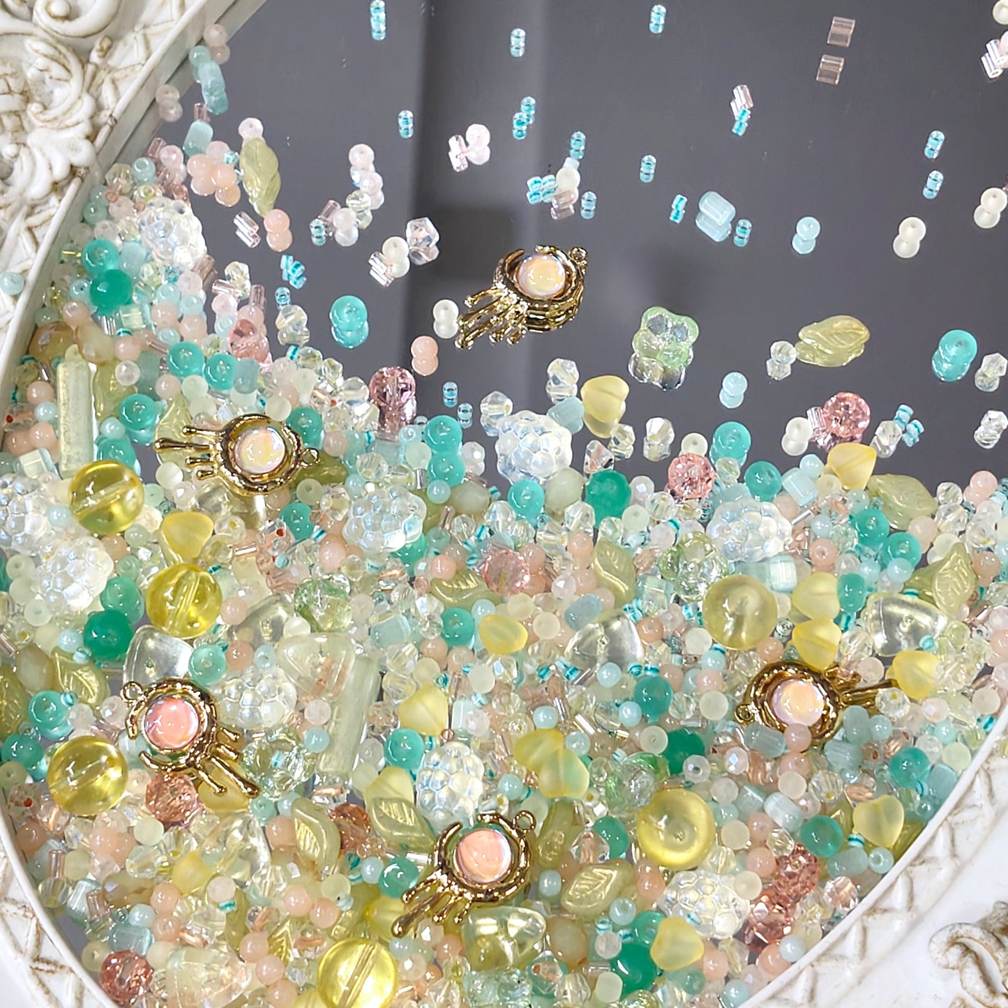 💚【NEW】Seed Bead-Mint Nectar