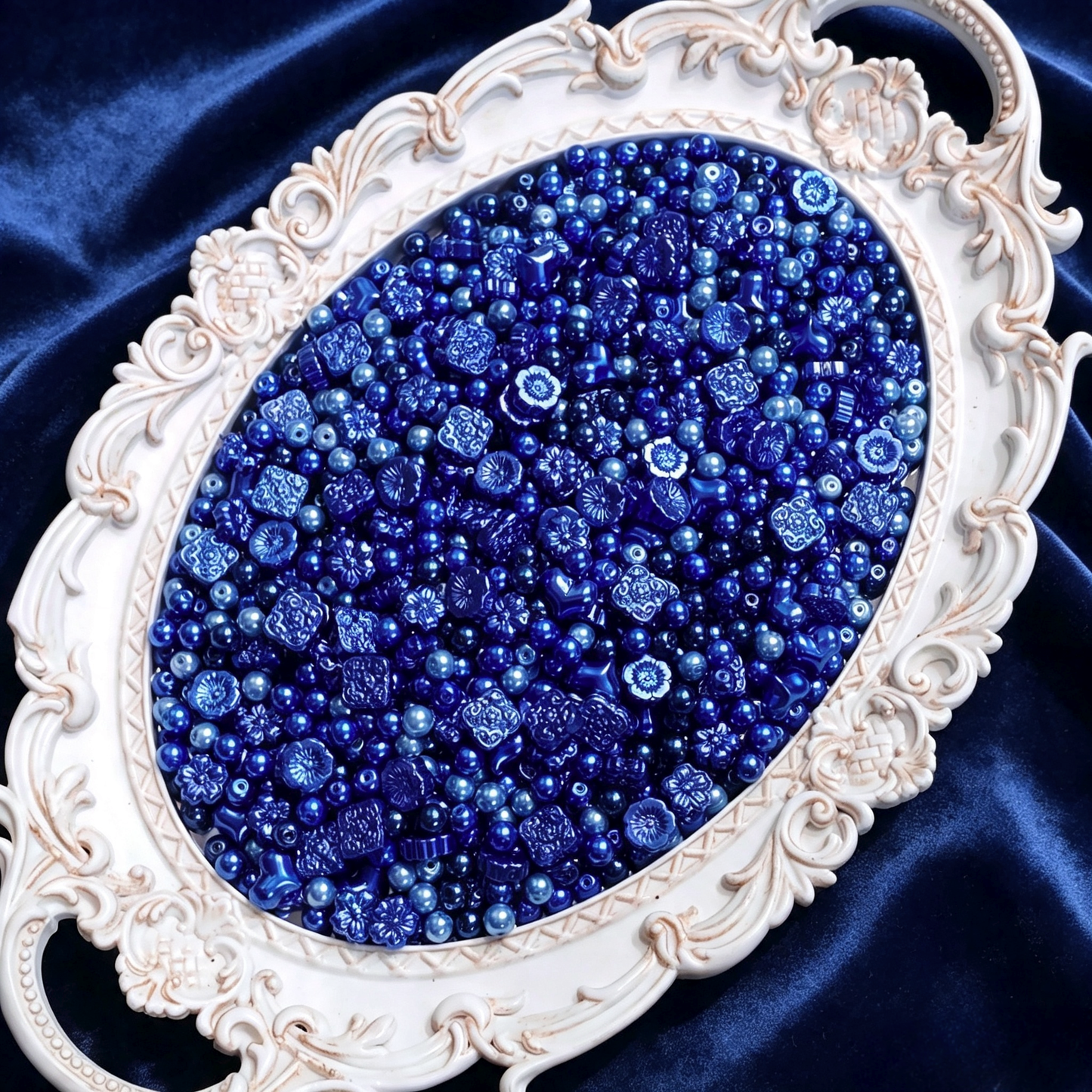 🩵【NEW】Sapphire Tide Imitation Pearl Glass Beads, Vintage Embossed Flower Heart Loose Beads for DIY Bracelet Necklace Jewelry Making